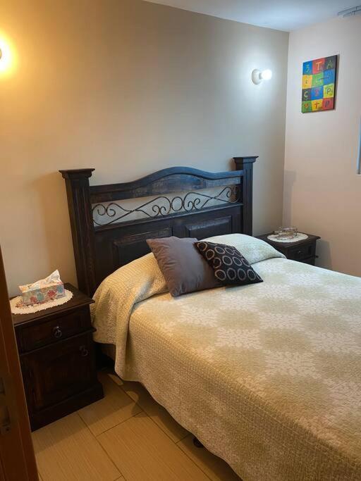 2 Rooms, 1 King Size Bed, 64" Smart Hdtv Città del Guatemala Esterno foto