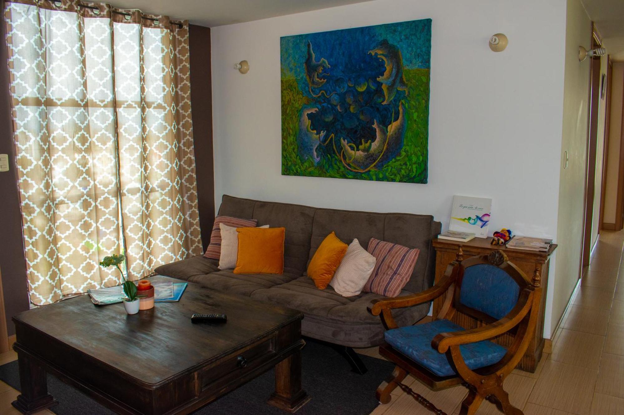 2 Rooms, 1 King Size Bed, 64" Smart Hdtv Città del Guatemala Esterno foto